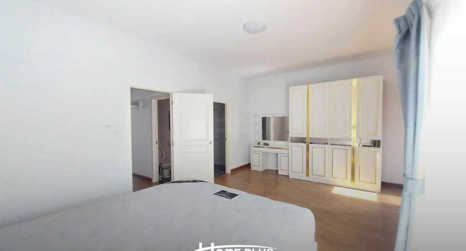 For sale 3 bedrooms townhouse in Mueang Pathum Thani, Pathum Thani