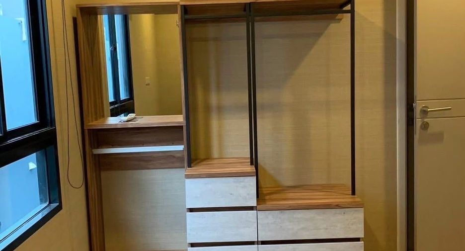 Haus zur Miete und zum Kauf mit 3 Zimmer in Suan Luang, Bangkok