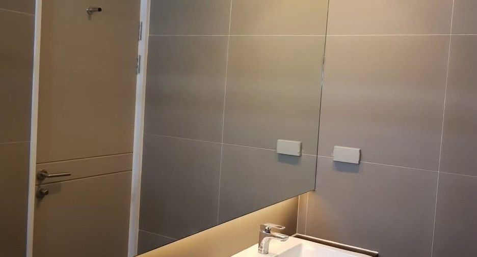 Haus zur Miete und zum Kauf mit 3 Zimmer in Suan Luang, Bangkok