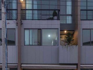 For rent 2 bedrooms townhouse in Saphan Sung, Bangkok