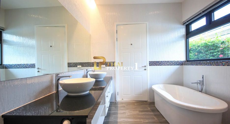 Villa zum Kauf mit 3 Zimmer in Cha Am, Phetchaburi