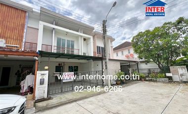 For rent and for sale 3 bedrooms townhouse in Khlong Sam Wa, Bangkok