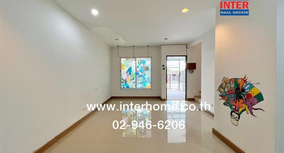 For rent and for sale 3 bedrooms townhouse in Khlong Sam Wa, Bangkok