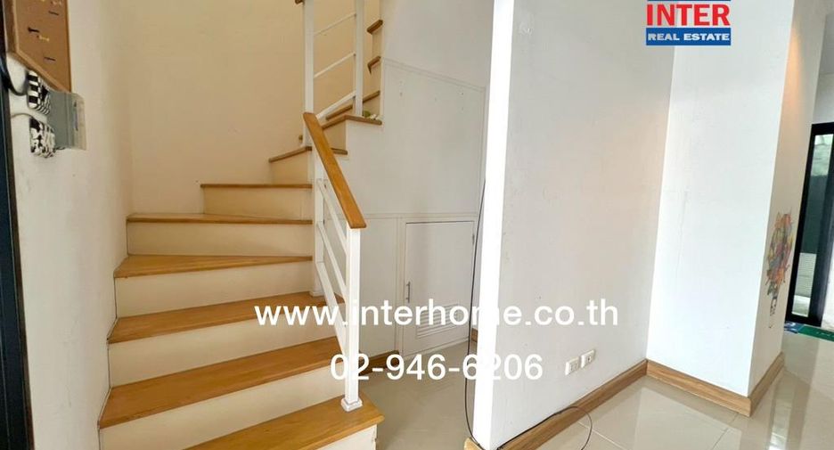 For rent and for sale 3 bedrooms townhouse in Khlong Sam Wa, Bangkok