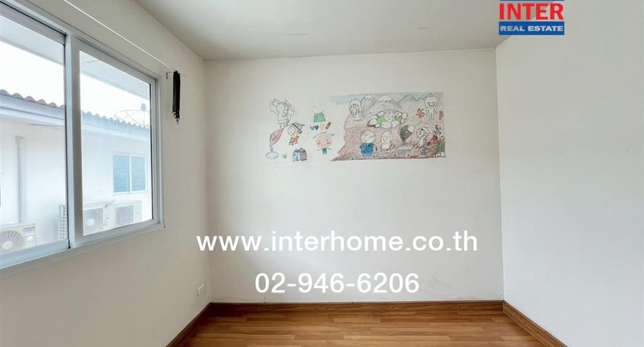 For rent and for sale 3 bedrooms townhouse in Khlong Sam Wa, Bangkok