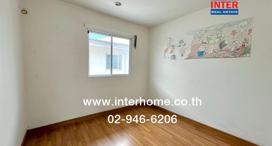 For rent and for sale 3 bedrooms townhouse in Khlong Sam Wa, Bangkok