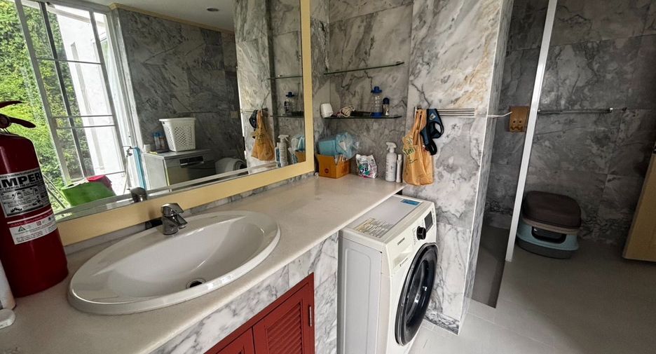 À vendre 3 chambres condo à Klaeng, Rayong