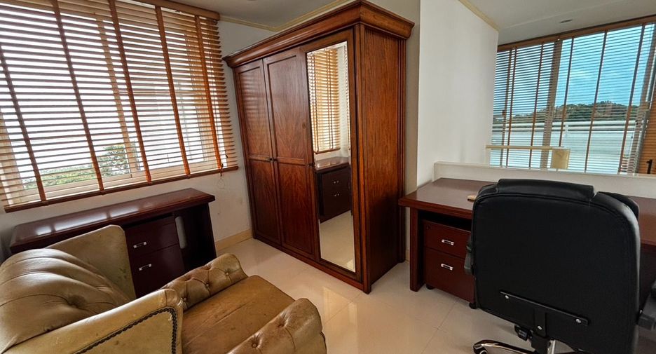 À vendre 3 chambres condo à Klaeng, Rayong