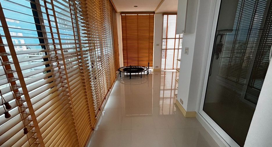 À vendre 3 chambres condo à Klaeng, Rayong