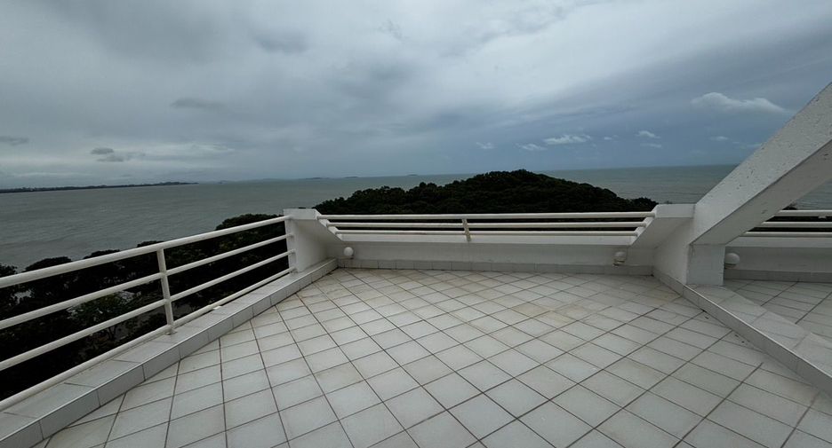 À vendre 3 chambres condo à Klaeng, Rayong
