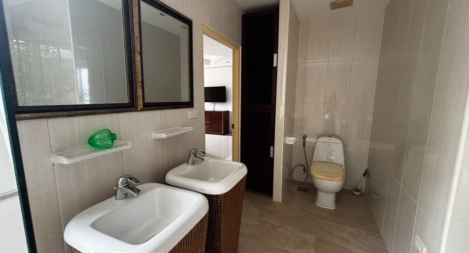 À vendre 3 chambres condo à Klaeng, Rayong