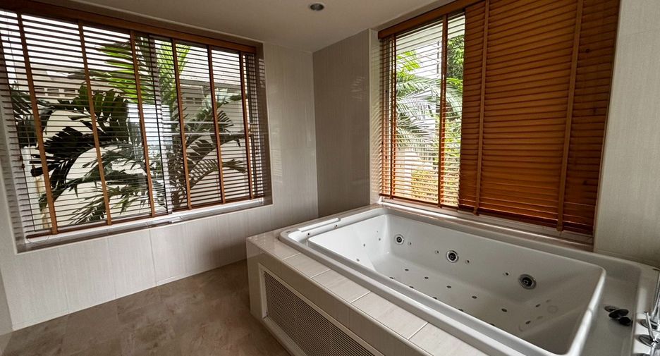 À vendre 3 chambres condo à Klaeng, Rayong
