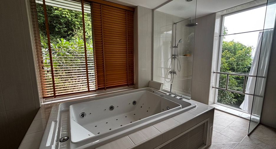 À vendre 3 chambres condo à Klaeng, Rayong