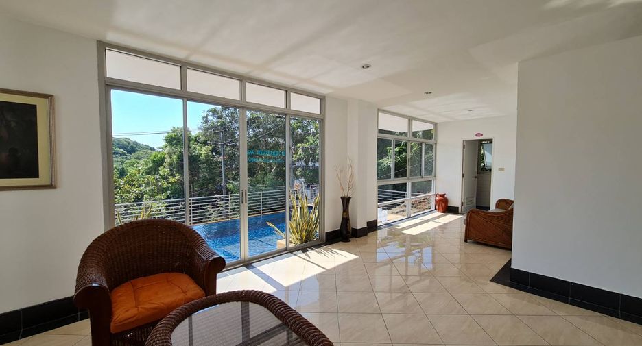 À vendre 3 chambres condo à Klaeng, Rayong