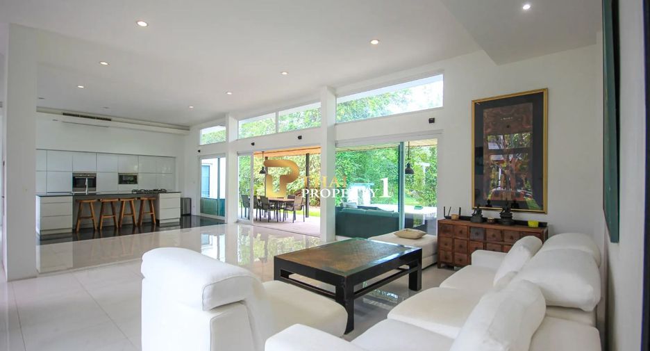 À vendre 4 chambres villa à Hua Hin, Prachuap Khiri Khan