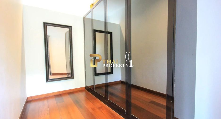 À vendre 4 chambres villa à Hua Hin, Prachuap Khiri Khan