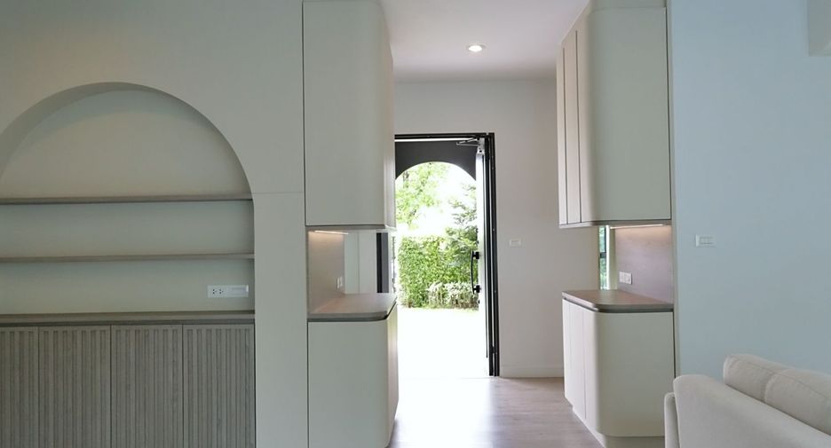 Casa en venta de 4 habitaciones en Pak Kret, Nonthaburi
