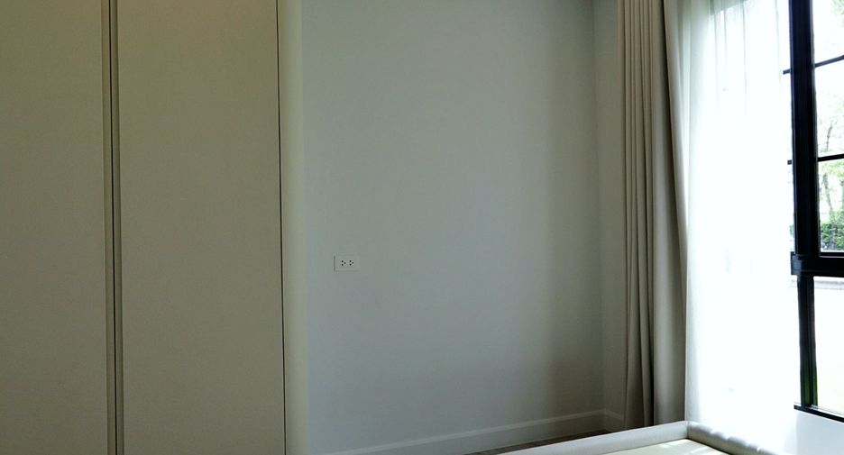 Casa en venta de 4 habitaciones en Pak Kret, Nonthaburi