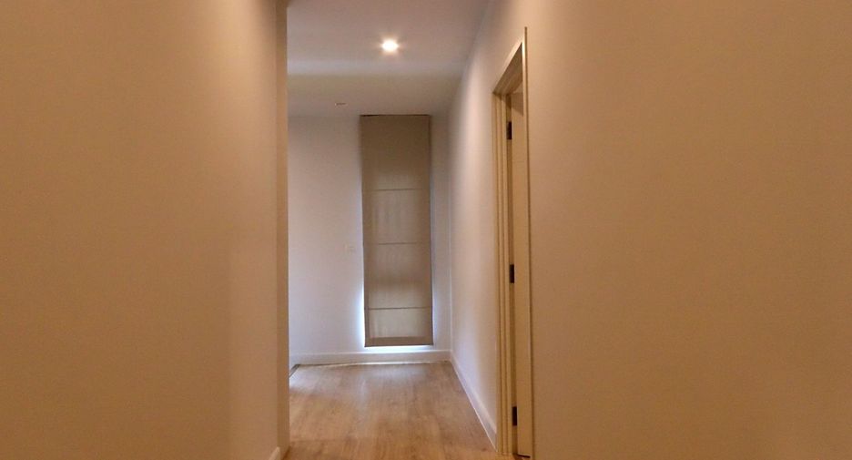 Casa en venta de 4 habitaciones en Pak Kret, Nonthaburi