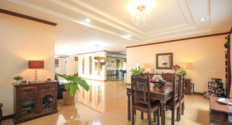 Villa zum Kauf mit 4 Zimmer in Hua Hin, Prachuap Khiri Khan