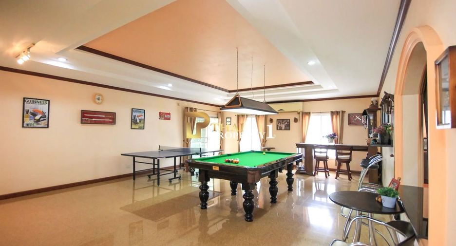 Villa zum Kauf mit 4 Zimmer in Hua Hin, Prachuap Khiri Khan