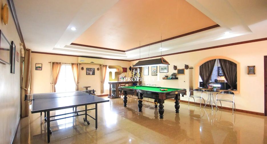 Villa zum Kauf mit 4 Zimmer in Hua Hin, Prachuap Khiri Khan