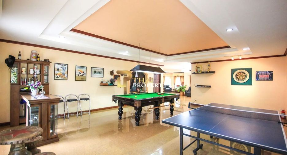 Villa zum Kauf mit 4 Zimmer in Hua Hin, Prachuap Khiri Khan