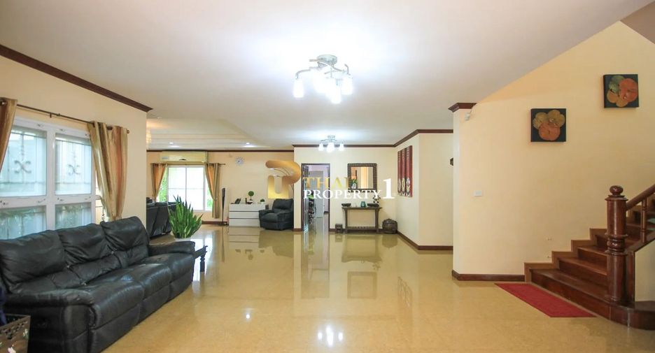 Villa zum Kauf mit 4 Zimmer in Hua Hin, Prachuap Khiri Khan