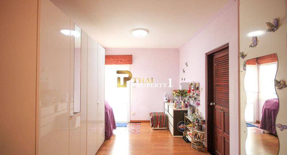 Villa zum Kauf mit 4 Zimmer in Hua Hin, Prachuap Khiri Khan