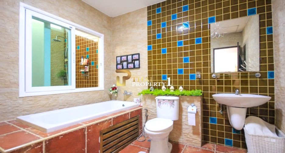 Villa zum Kauf mit 4 Zimmer in Hua Hin, Prachuap Khiri Khan