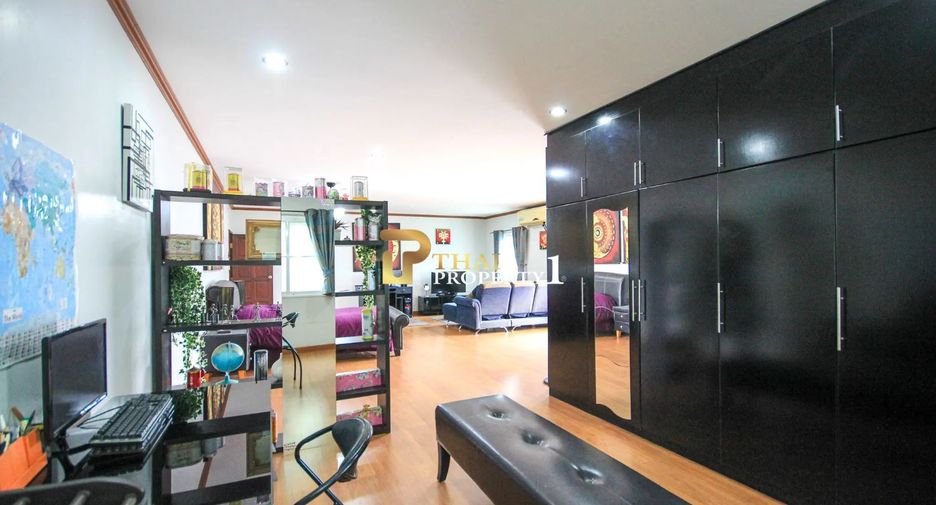 Villa zum Kauf mit 4 Zimmer in Hua Hin, Prachuap Khiri Khan