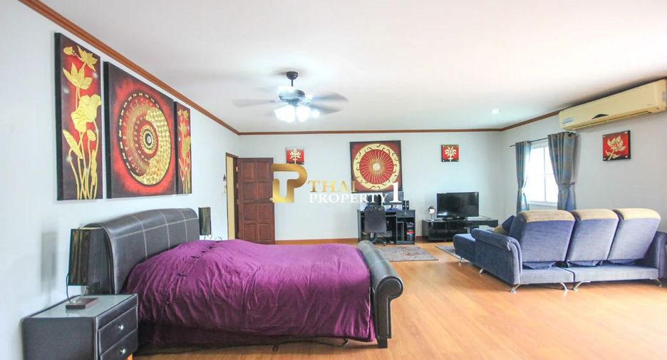 Villa zum Kauf mit 4 Zimmer in Hua Hin, Prachuap Khiri Khan