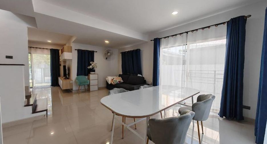 For rent and for sale 4 bedrooms house in Bang Lamung, Chonburi