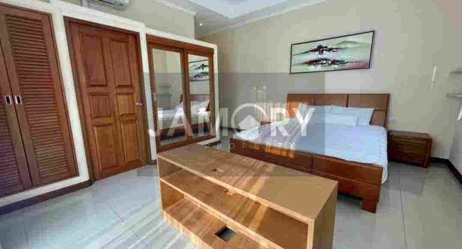 For rent 5 bedrooms house in East Pattaya, Pattaya