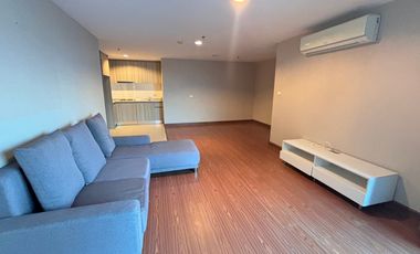 For sale 2 bed condo in Huai Khwang, Bangkok