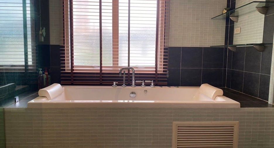 For rent そして for sale 5 ベッドルーム house in Suan Luang, Bangkok