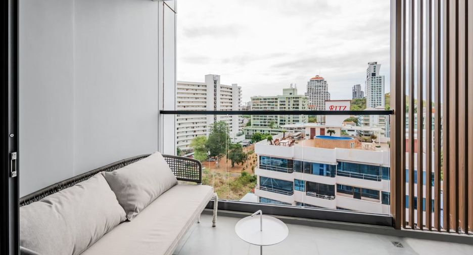 For sale 1 bed condo in Bang Lamung, Chonburi