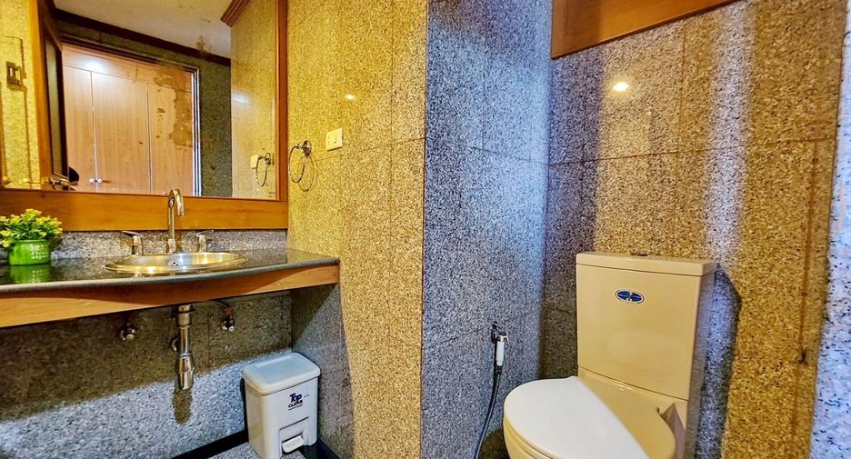 For sale 1 bed condo in Mueang Chiang Mai, Chiang Mai