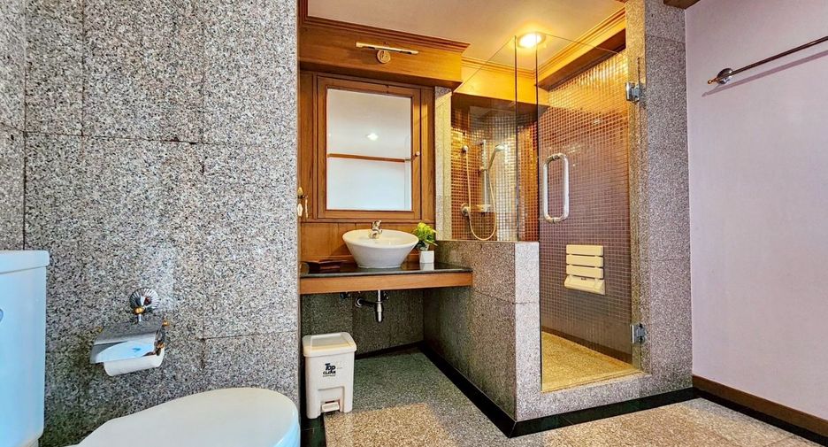 For sale 1 bed condo in Mueang Chiang Mai, Chiang Mai
