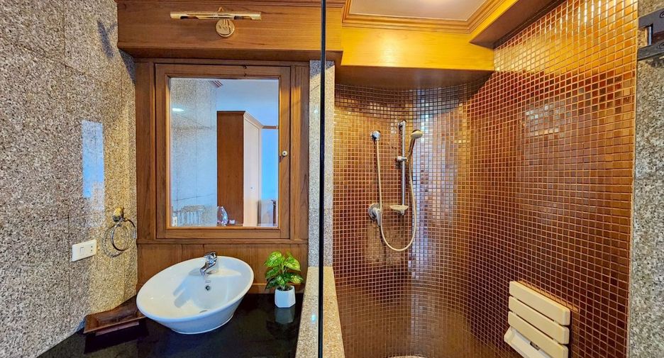 For sale 1 bed condo in Mueang Chiang Mai, Chiang Mai