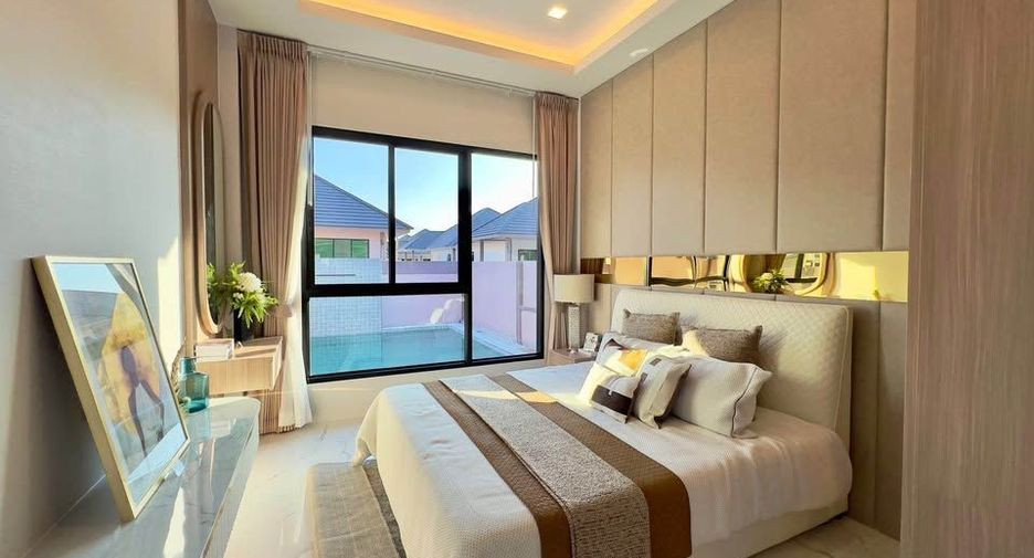 For sale 4 bedrooms house in Bang Lamung, Chonburi