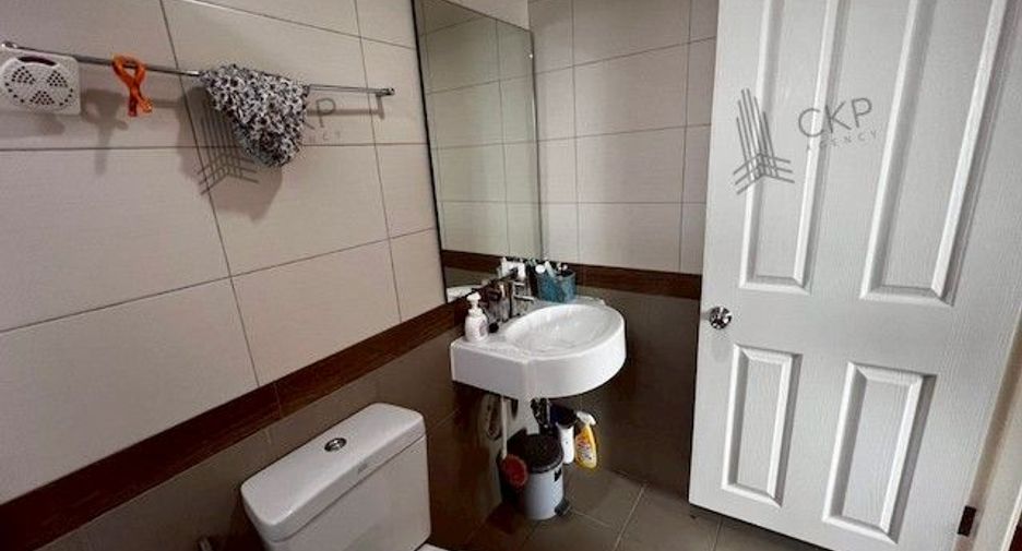For sale 1 bed condo in Bang Phlat, Bangkok