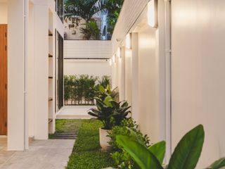For sale 3 ベッドルーム house in Phra Khanong, Bangkok