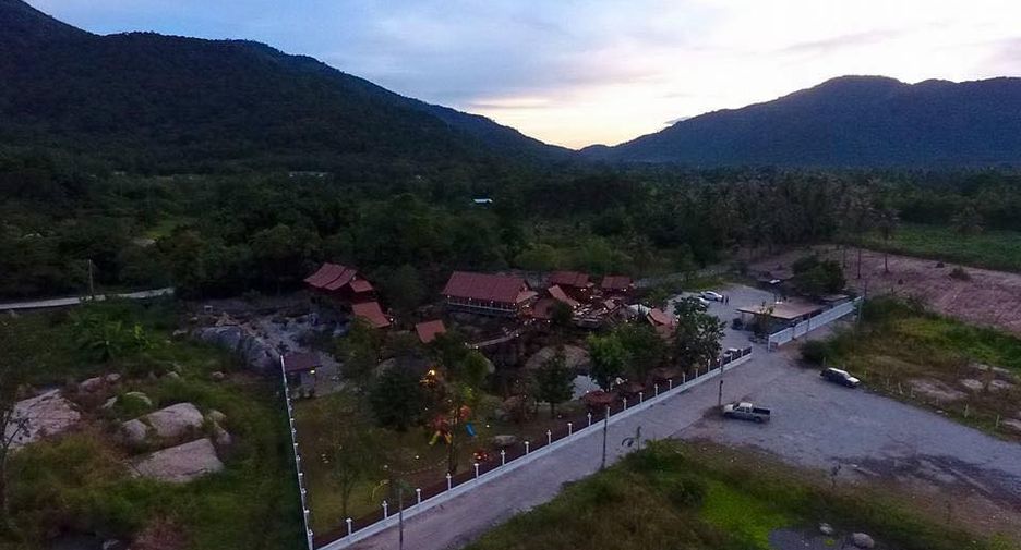 Hotel en venta de 4 habitaciones 
