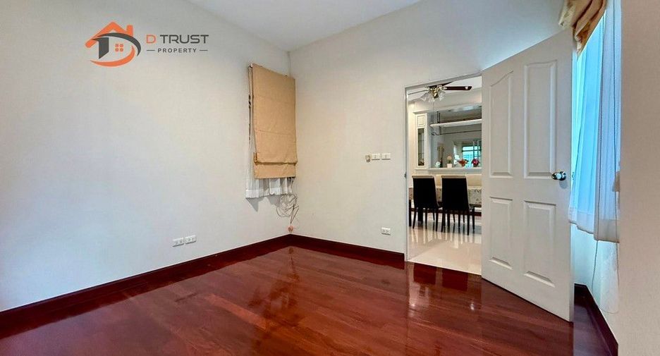 For sale 4 bedrooms house in Bang Phli, Samut Prakan