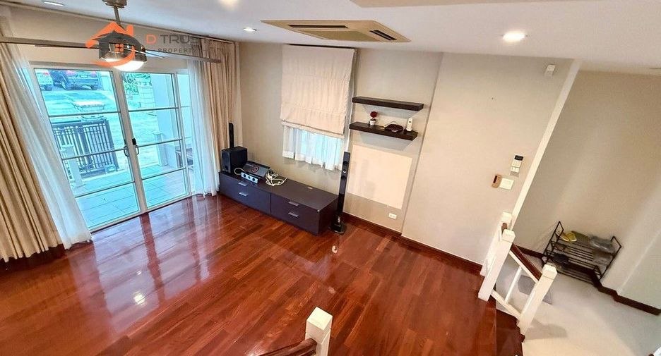 For sale 4 bedrooms house in Bang Phli, Samut Prakan