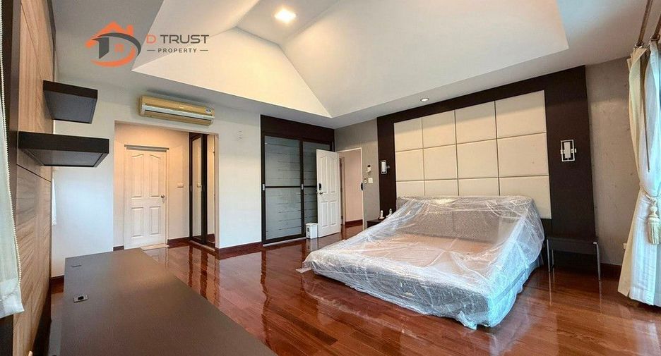 For sale 4 bedrooms house in Bang Phli, Samut Prakan