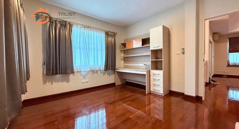 For sale 4 bedrooms house in Bang Phli, Samut Prakan
