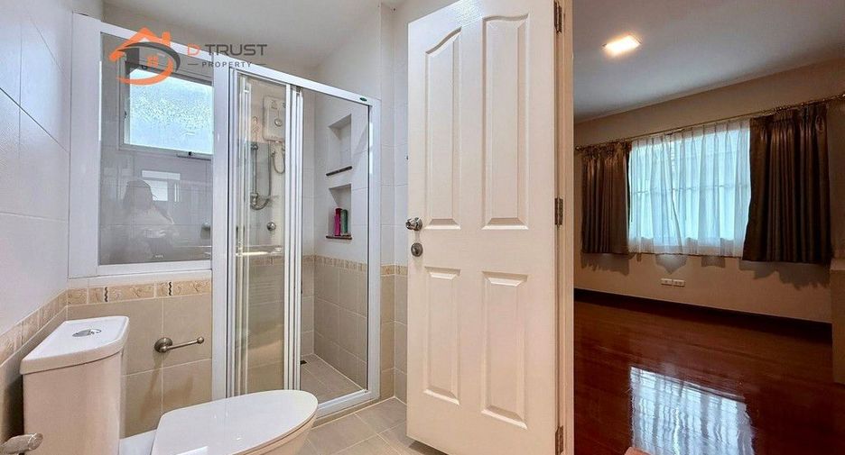 For sale 4 bedrooms house in Bang Phli, Samut Prakan