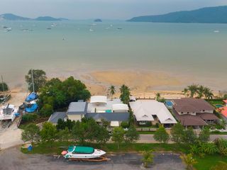 For rent 4 bedrooms villa in Mueang Phuket, Phuket